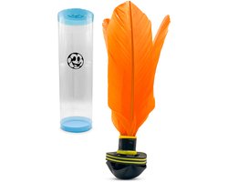 foto van Ballersz voetbalpluim - voetbal shuttle - trainingsmateriaal - voetbal spullen - hooghouden - spel - buiten