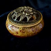 Beau porte-encens en céramique et fer et acier avec procédé de vitrage artisanal en céramique jaune 10x7cm