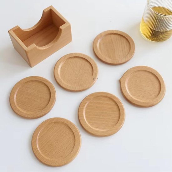 Plugstore - Pack van 6 witte houten liefde hart onderzetters in de