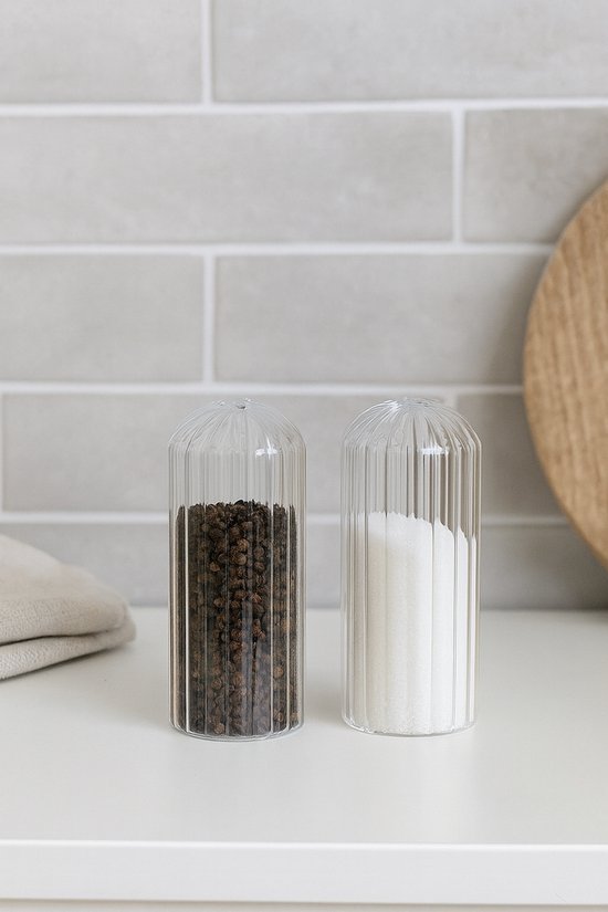 Salière et poivrière en Verres – Design Elegant et nervuré – Transparent – ​​Set de 2 – Klein – 10 cm