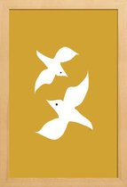 JUNIQE - Poster in houten lijst Birds in Mustard -60x90 /Geel & Wit