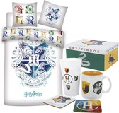 Harry Potter Dekbedovertrek- Katoen- 1persoons- 140x200- Dekbed Draco- Hogwarts Logo, incl. 4 delige Giftbox cadeau set HP.