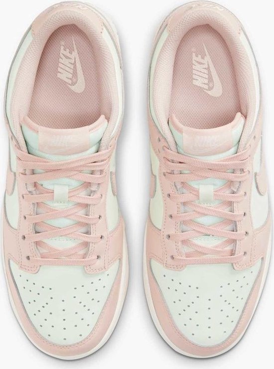 bol.com | Nike Dunk Low (PS), Sail/Orange Pearl, EUR 31