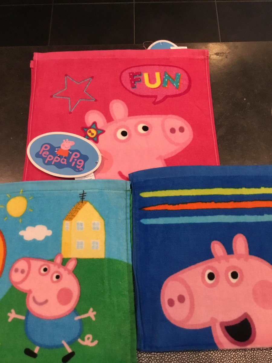 Peppa Pig Handdoek 30 cm*50 cm - SET van 3 stuks