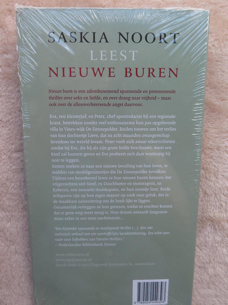 Nieuwe buren, Saskia Noort 9789054449393 Boeken bol Nieuwe buren, Saskia Noort 9789054449393 Boeken bol