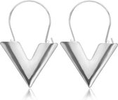 Bukuri Jewelry - Zilverkleurige V-oorbellen - LV TREND 2021 -
