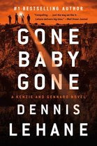 Boekcover van 'Gone Baby Gone' door Dennis Lehane. Zes figuren staan op een klif met een zaklamp. De titel staat groot in witte letters.
