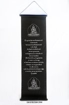 Boeddha - Wanddoek - Wandkleed - Wanddecoratie - Muurdecoratie - Spreuken - Meditatie - Filosofie - Spiritualiteit - Zwart Doek - Witte Tekst - 122 x 35 cm.