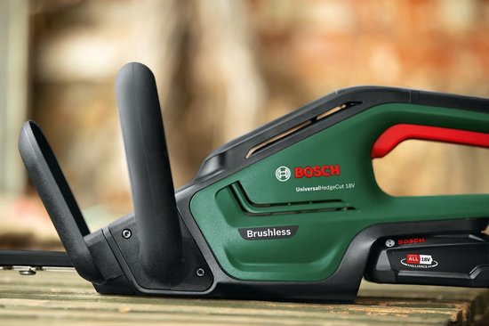 Bosch UniversalHedgeCut 18-50 Heggenschaar - Met 18 V accu en lader — afbeelding 5