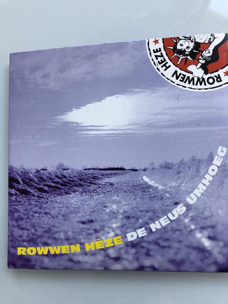 Rowwen Hèze de neus umhoeg