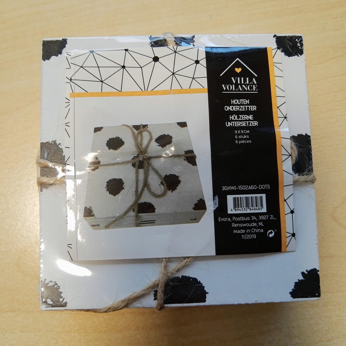 Houten onderzetters Dots