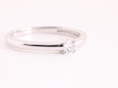 Fijne hoogglans zilveren ring met bergkristal - maat 19
