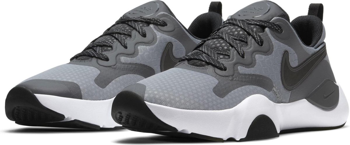 Nike Sportschoenen – Mannen Grijs