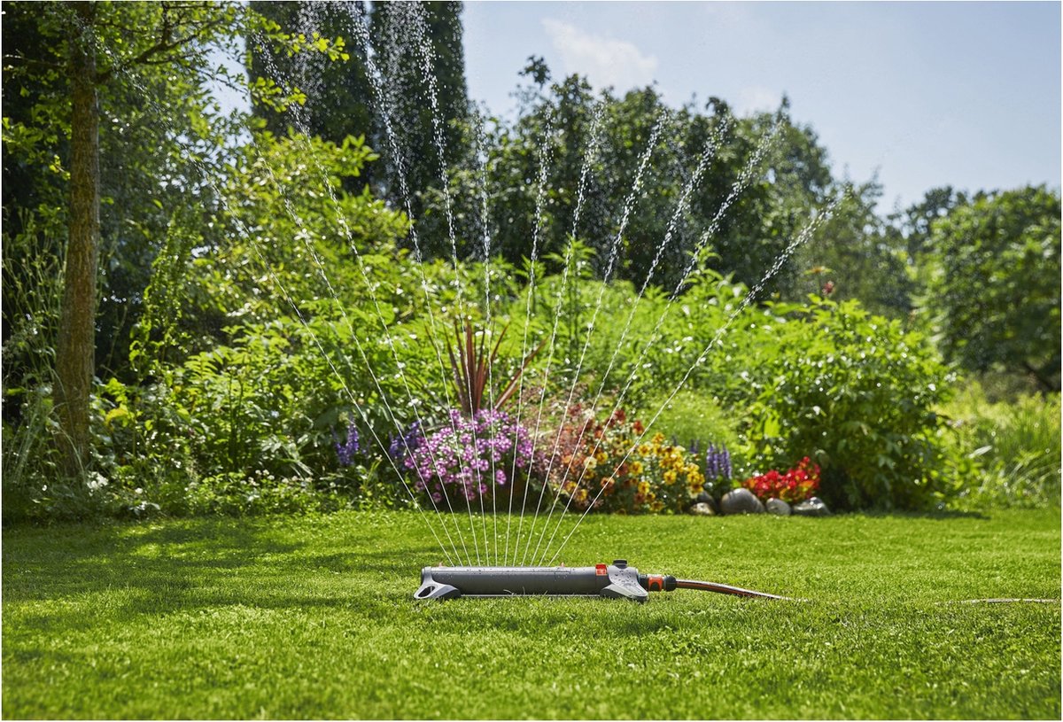 Gardena Arroseur oscillant AquaZoom S - Arroseur de jardin - 9 à 150 m²
