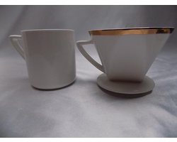 Koffiezet set, 2 kops (1 beker en filter aardewerk) met filters, koffie en maatlepel