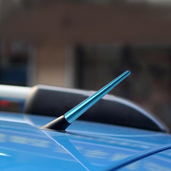 Universele Korte Auto Antenne Carbon Look - Zwarte 12cm Antenne - Perfecte Ontvangst & Stijlvolle Uitstraling