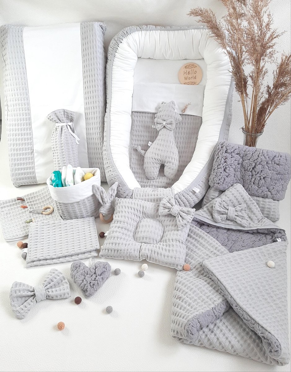 Babynest SET | Licht grijs | Set 15-delig| NU MET ACTIE| Wafelkatoen | Comfykids | Biologische katoen | Duurzaam | Soft |NEW | +GRATIS draagbare borstkolf t.w.v. 89,99