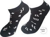 Verjaardag cadeau - Muziek Sokken - Sneaker sokken - Muzieknoten - Sneaker - Leuke sokken - Vrolijke sokken - Luckyday Socks - Sokken met tekst - Aparte Sokken - Socks waar je Happ