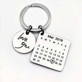 Gepersonaliseerde kalender sleutelhanger handgesneden kalender sleutelhanger roestvrij staal Brelok (zilver)