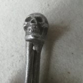 MadDeco - metalen - notenkraker - schedel - doodshoofd