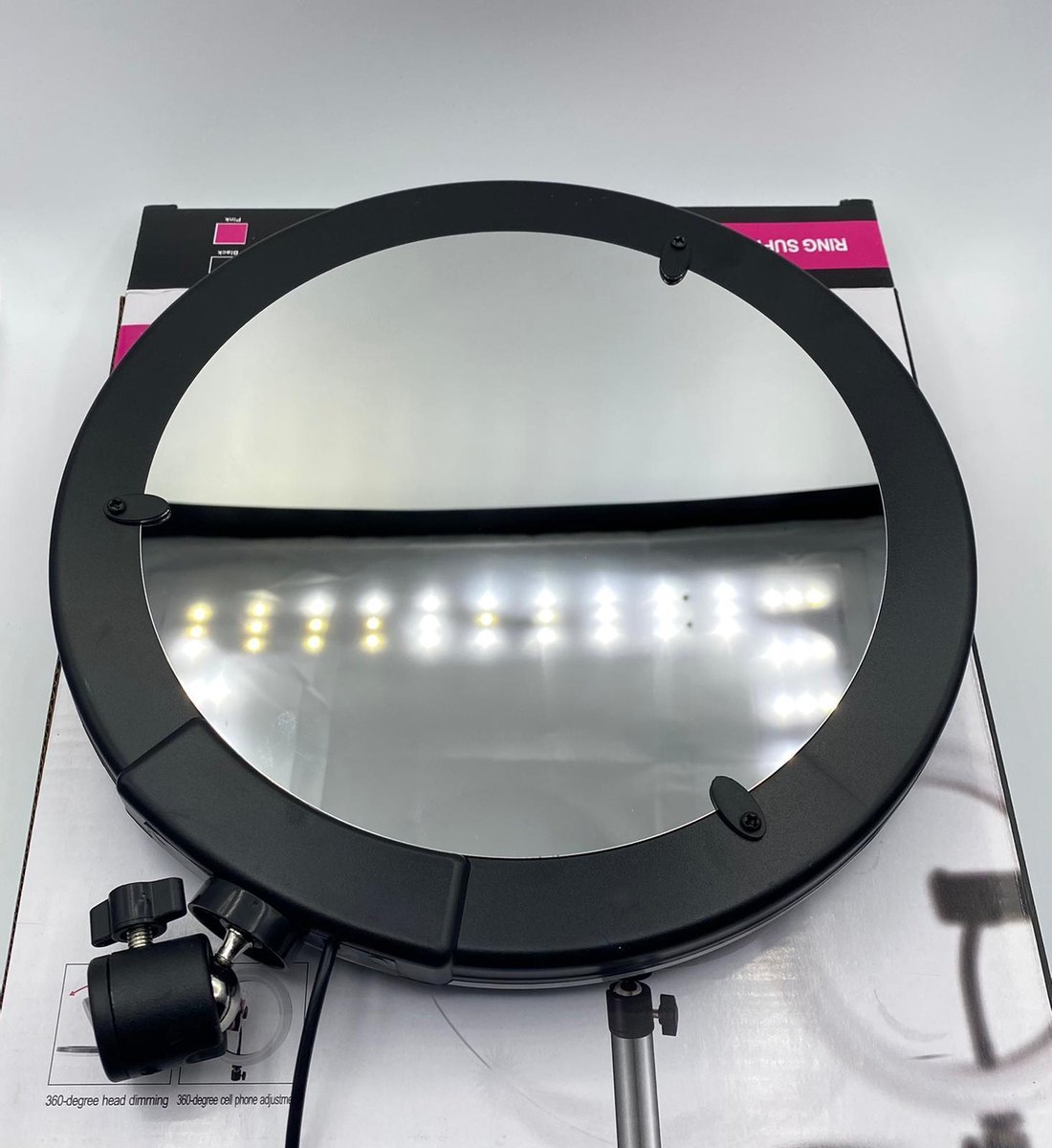 TronicXL Grote ringlamp zonder statief RingLight met mobiele telefoonhouder voor tripod 1/4 camerastatief voor foto video streaming smartphone TikTok compatibel met Apple iPhone Samsung Xiaomi TikTok