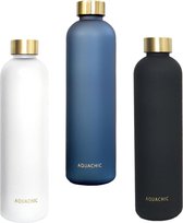 Aquachic Waterflessen Combi: Wit, Zwart en Blauw - 1 Liter Drink Fles met twee doppen - met Tijdsmarkering- Lekvrij en Superlicht