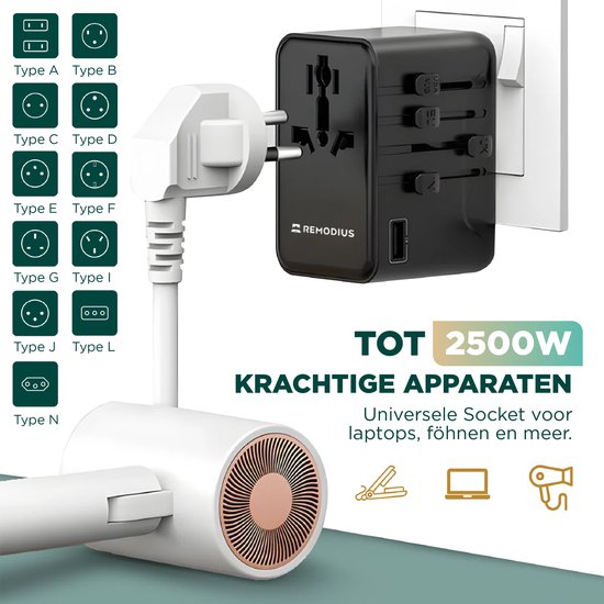 Zwarte wereldstekker met verschillende stekkers, aangesloten op een witte haardroger. "TOT 2500W KRACHTIGE APPARATEN"