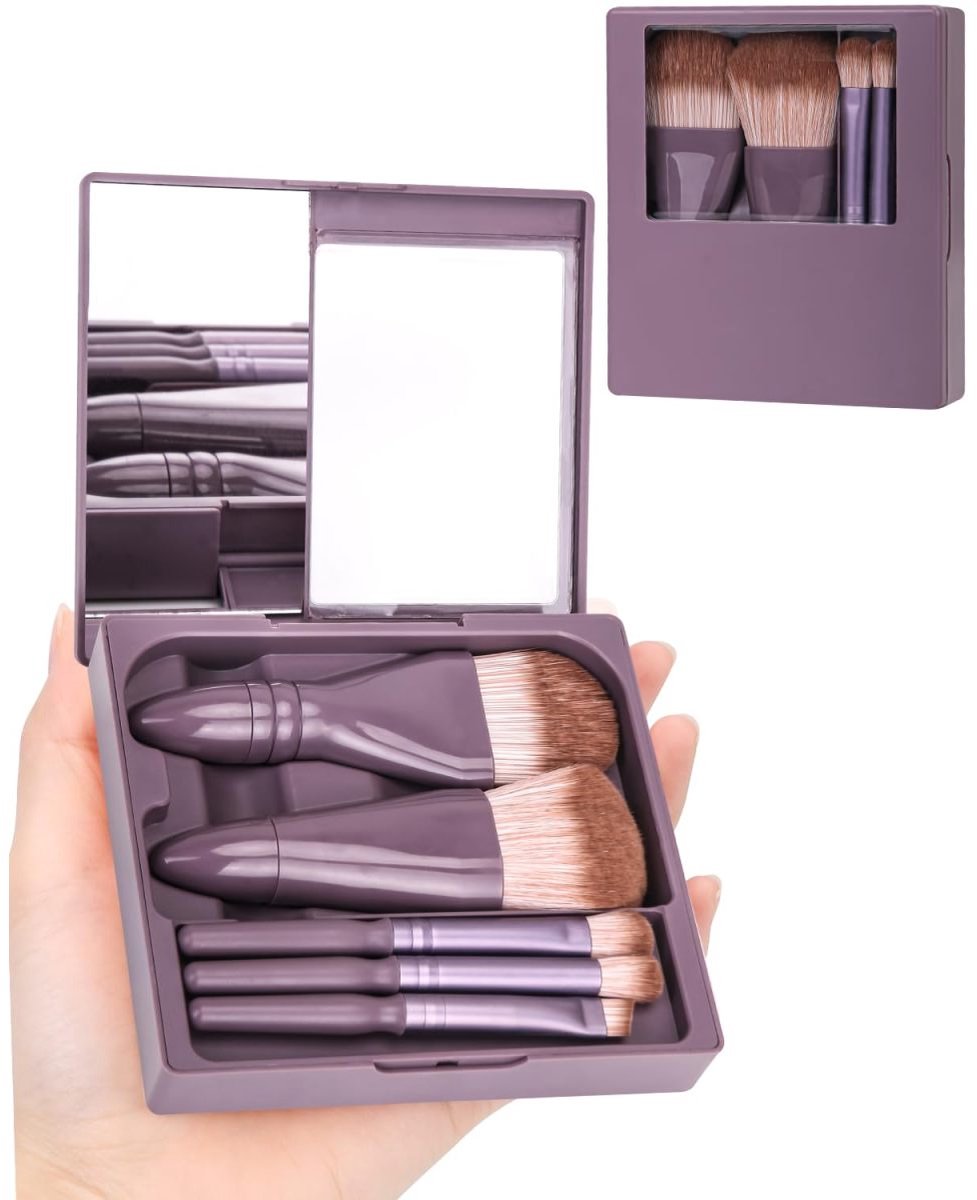 QTTVBTNA – Reis Make-up Kwasten Set 5-delig – Mini Make-up Borstels met Hard Etui en Ingebouwde Spiegel – Compact & Lichtgewicht – Handig voor Onderweg, Vakantie en Dagelijks Gebruik – Ideaal als Cadeau voor Vrouwen en Meisjes – Paars