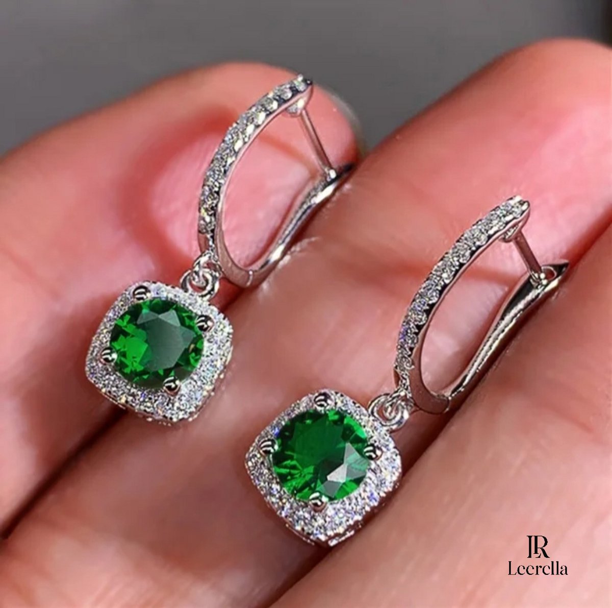 Leerella Zilverkleurig-Groen Luxe Zirconia Druppel Dames Oorbellen - Hoogwaardig RVS met Kleurvarianten - Elegante Hang Oorbellen met Stralende Stenen