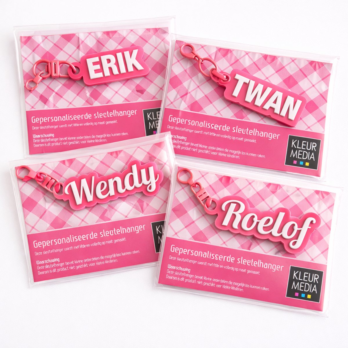 Sleutelhanger met naam - Kleur Roze - Harvast Font - Strak - Gepersonaliseerd cadeau