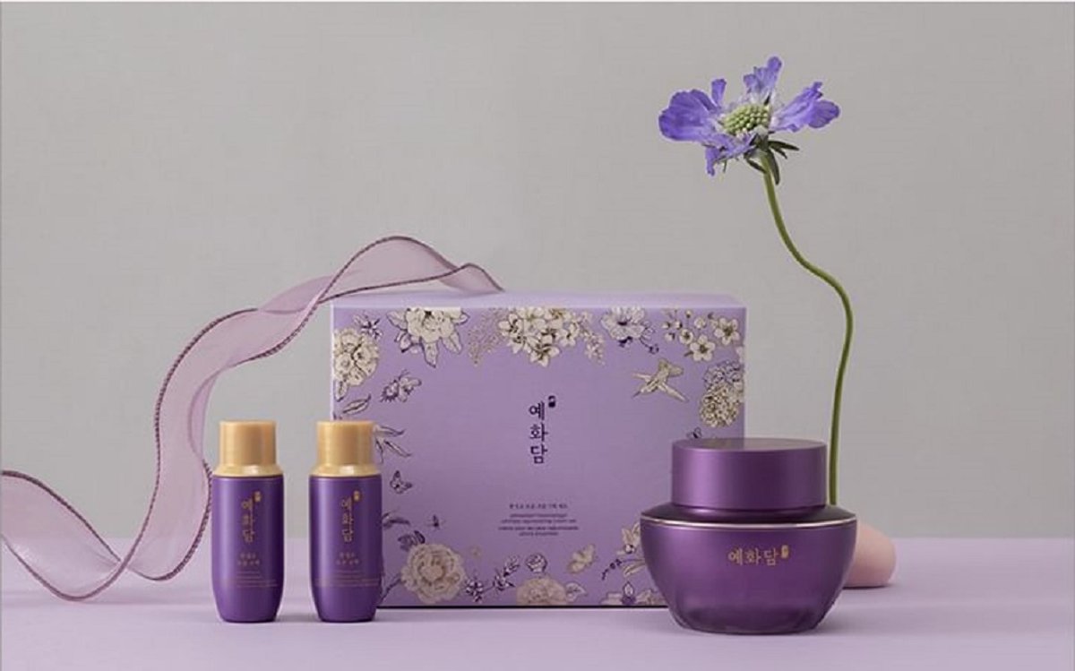 THE FACE SHOP - Yehwadam Hwansaenggo Ultimate Rejuvenating Cream 50 ml Special Set + Toner 32 ml + Emulsion 32 ml