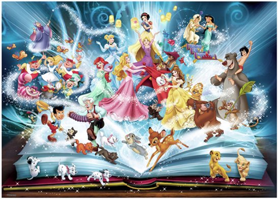 Gekleurde Disney personages die uit een open sprookjesboek komen, met magische glitters en vuurvliegjes.