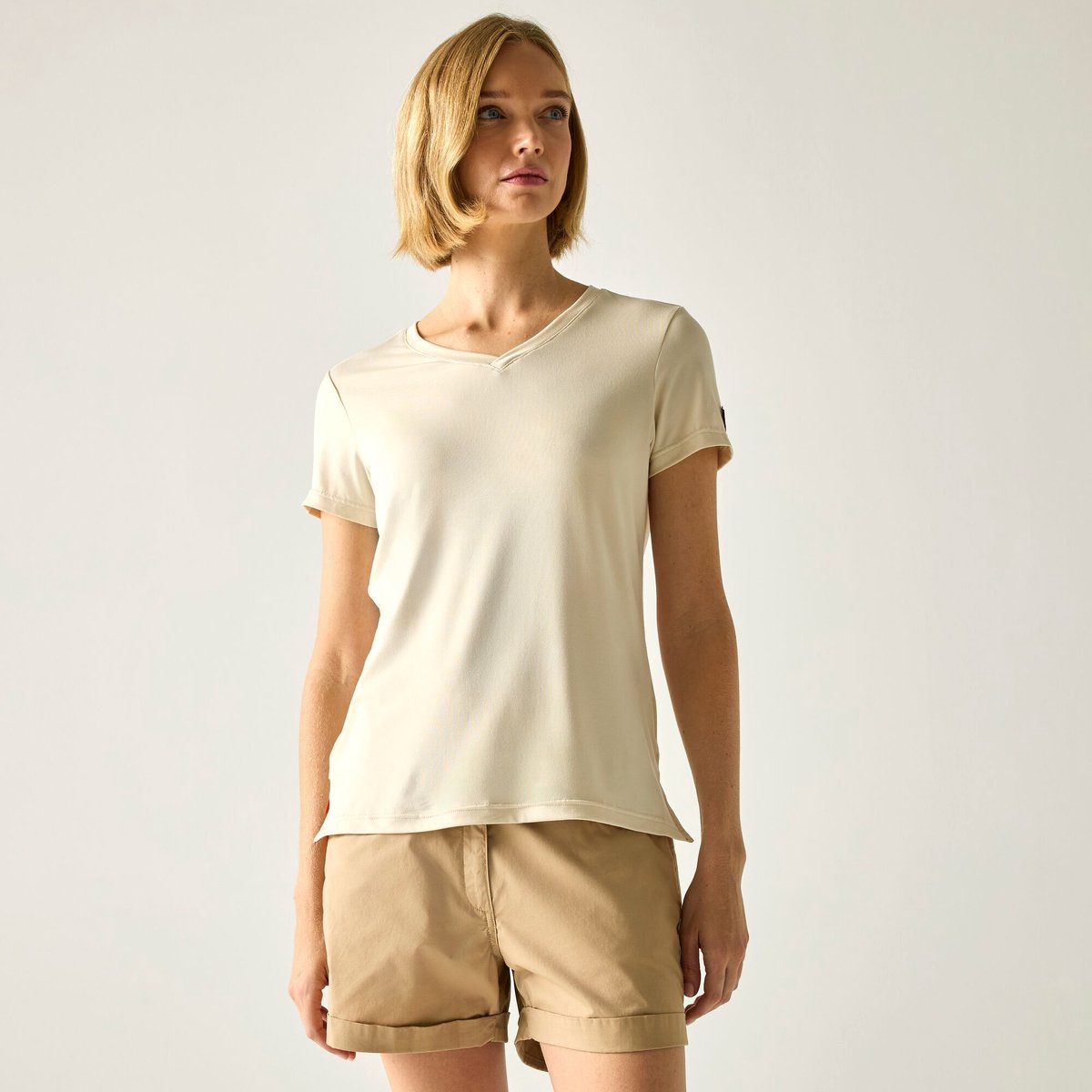 Dames Elkie T-shirt met V-hals en korte mouwen Cremewit