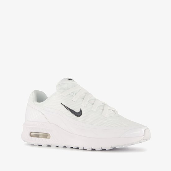 Basket blanche Nike Air Max avec logo Nike noir et amorti Air Max.
