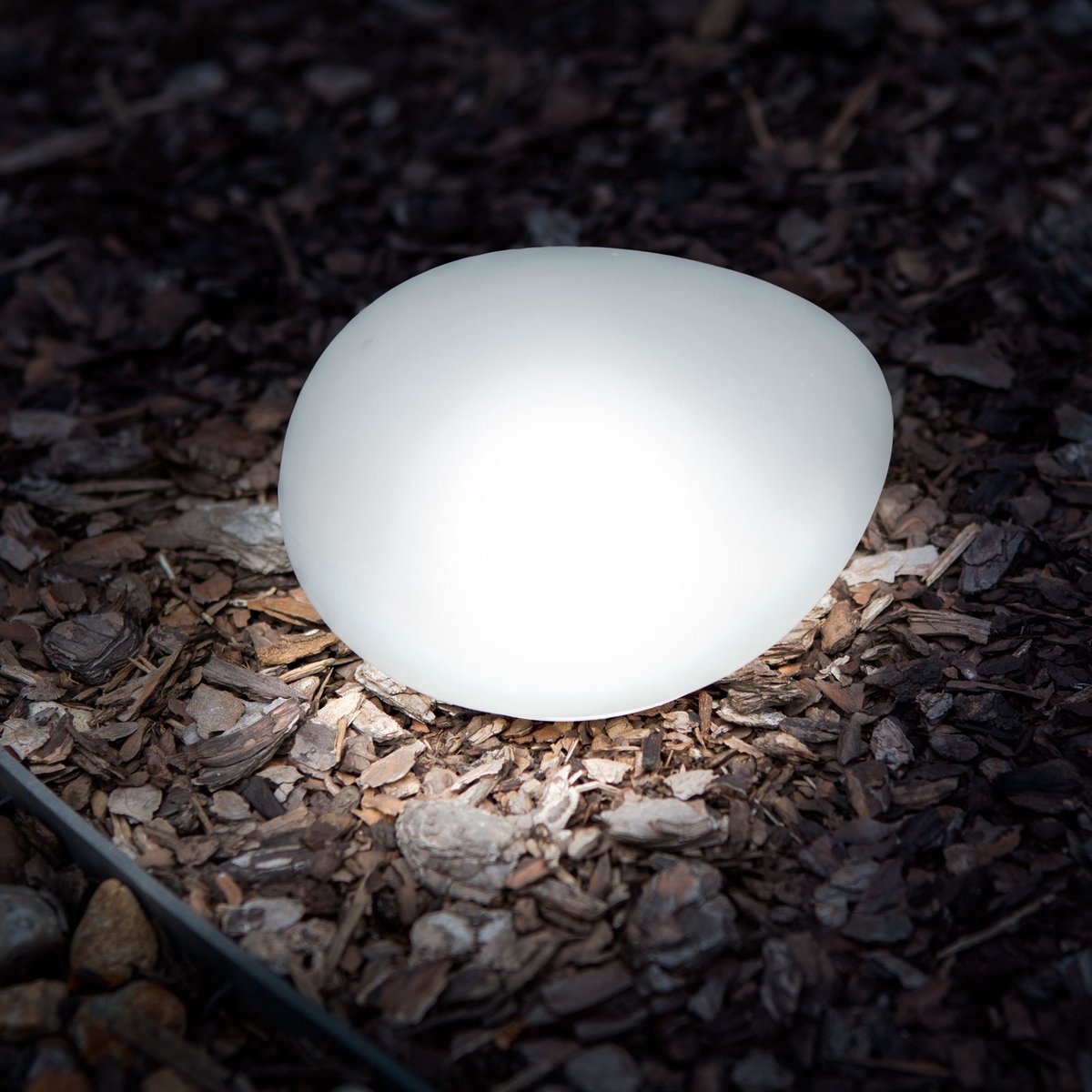 Solar Tuinlamp Kiezelvorm Steen – Mat Glas – Warm Wit LED – Met Grondspies – 16,5 X 14,2 Cm – Op Zonne-Energie – Automatisch Aan Bij Schemer – Sfeervolle Buitenverlichting Voor Tuin En Terras [11768]