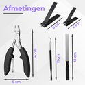 Afmetingen van de nagelknippers: 14 cm, 8 cm, 6 cm, 13 cm en 11 cm.