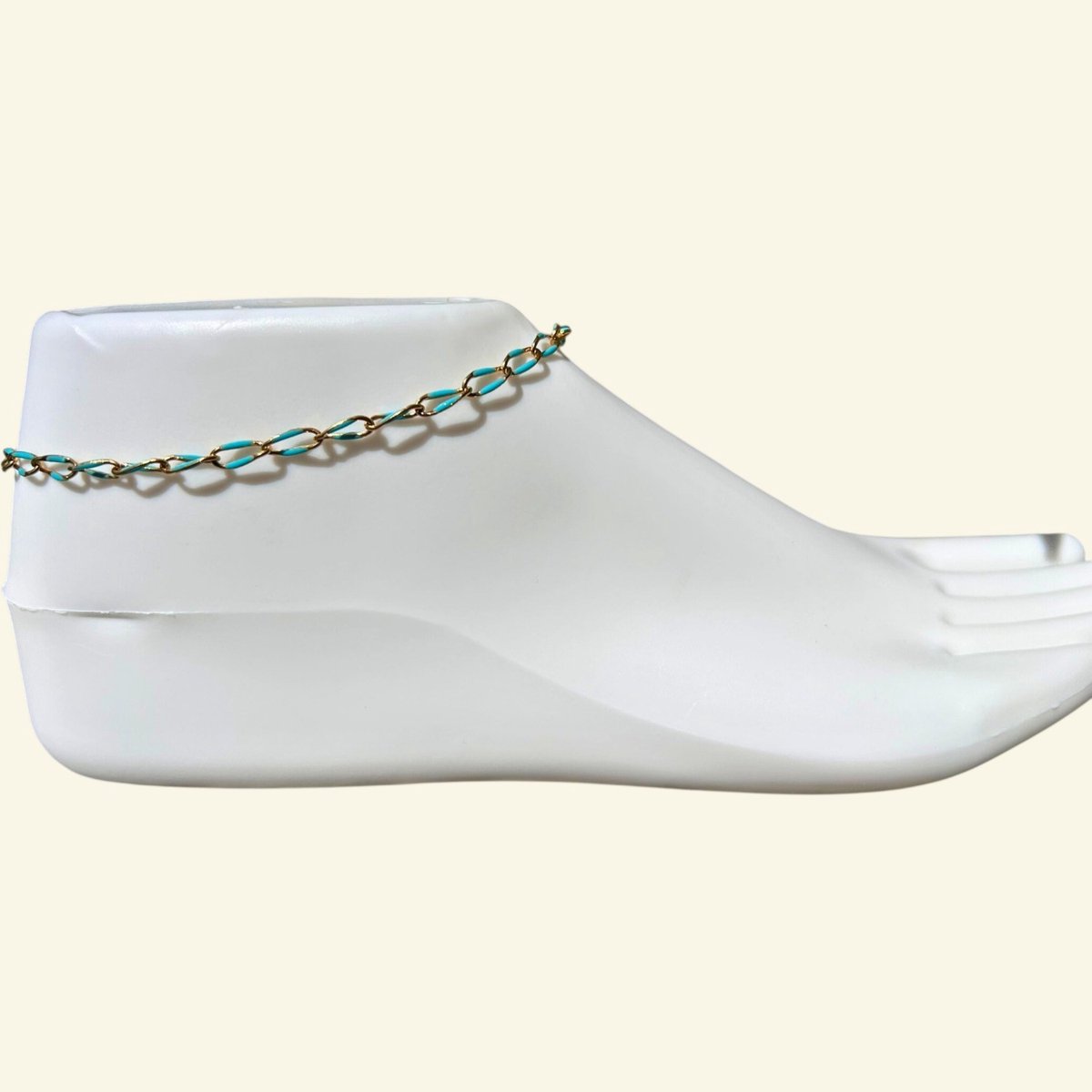 2 Love It – Oceaan Twist – Enkelbandje – Turquoise Goudkleurig – Verstelbaar – 25 t/m 29 cm – Dames