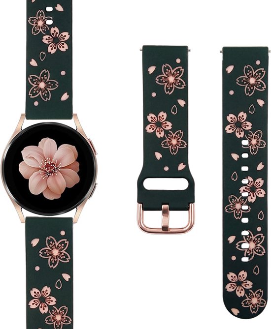 Donkergroen horlogebandje met kersenbloesemprint en roségouden gesp, bevestigd aan een smartwatch.
