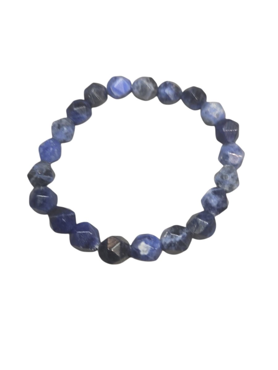Sodaliet armband.