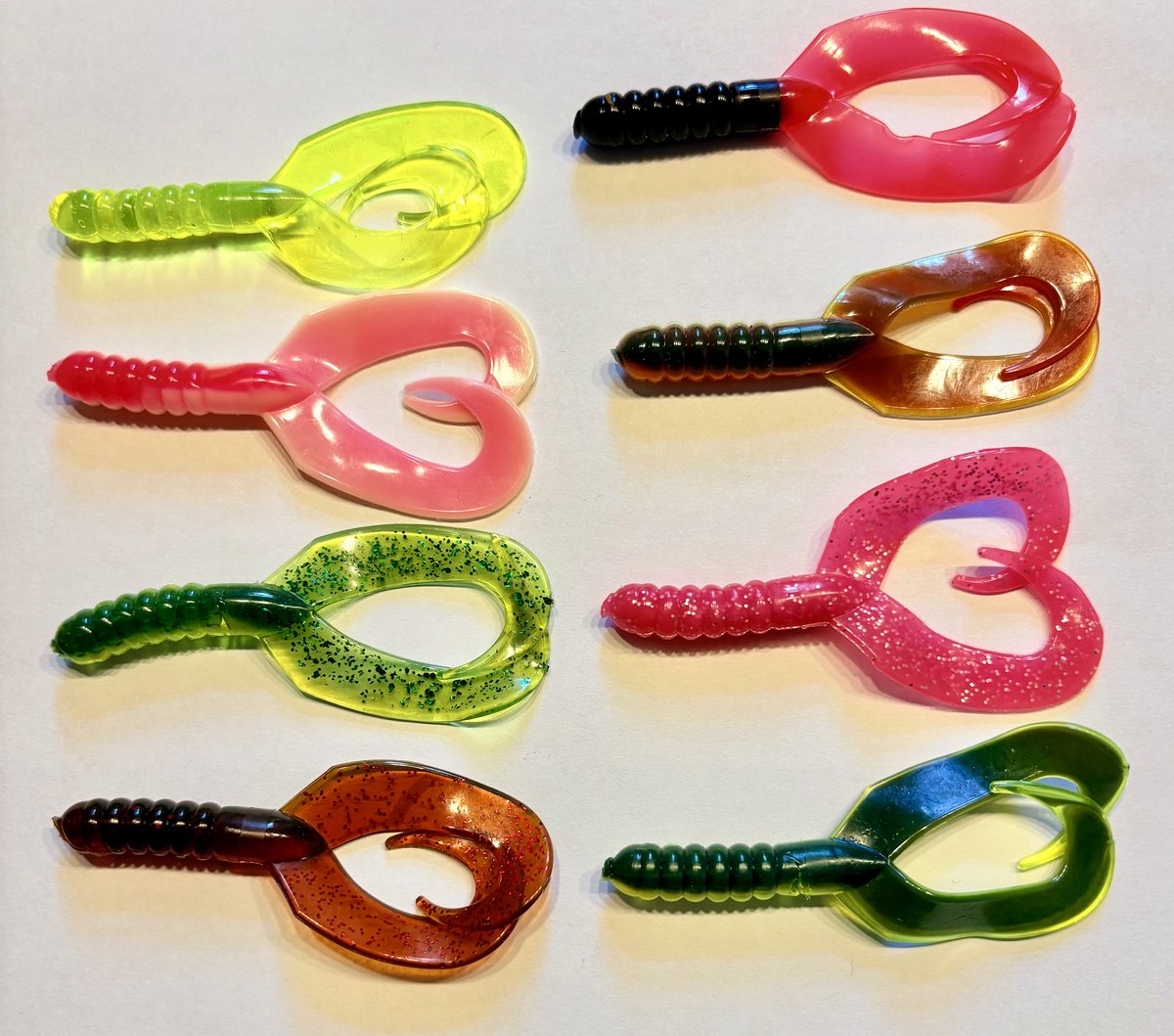 8x Dubbele twister 7,5cm - 3 inch assortiment B in diverse kleuren uit Amerika - Roofvissen - Snoek - Baars - Snoekbaars - Kunstaas - Kunstaasset