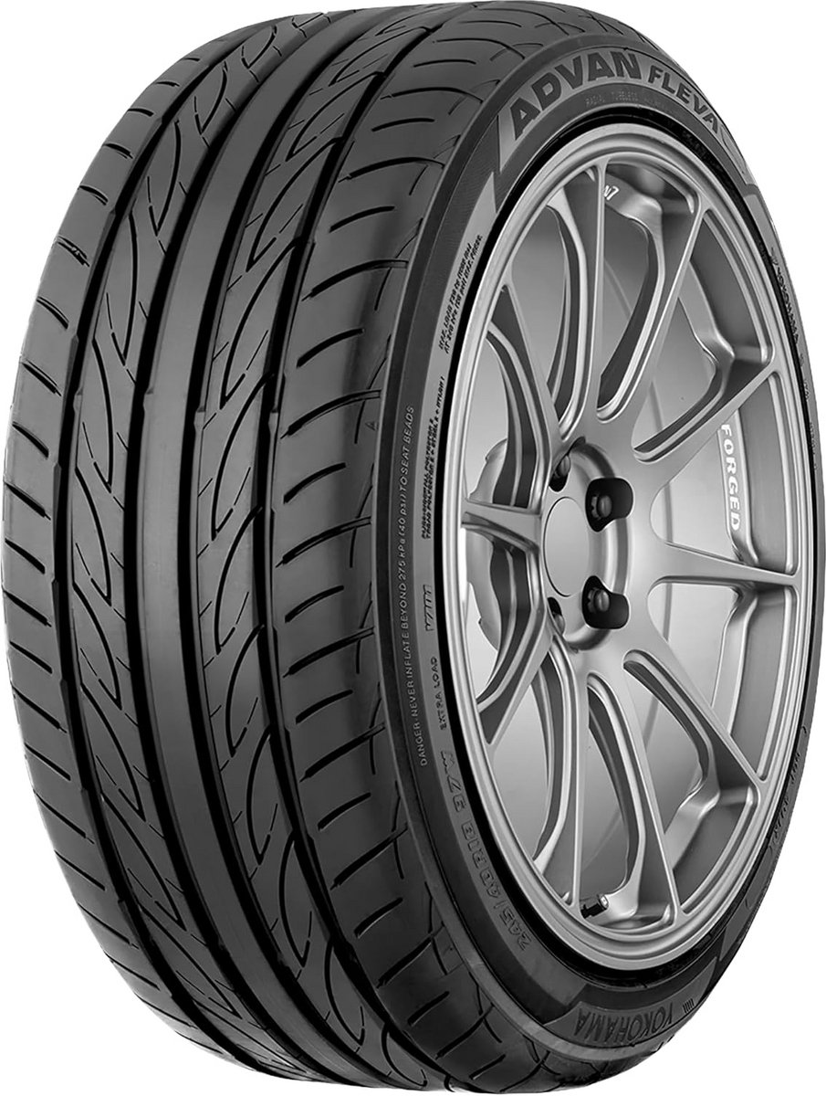 Zomerband 215/45 R17 91W - Hoge Prestaties en Grip