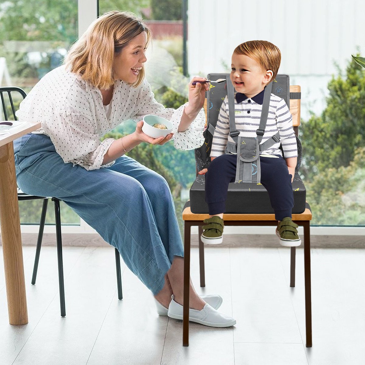 NAIZY Verhogingsstoel - draagbare kinderstoel met 5-punts gordel thumbnail 2