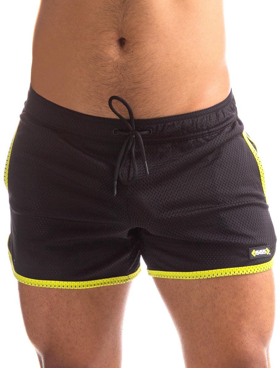 665 - Rally Shorts - Maat S - Zwart/Geel