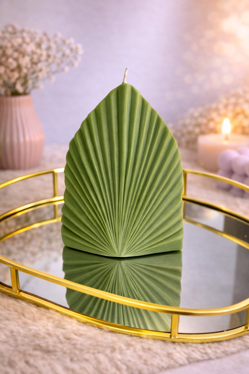 Palmboom blad kaars!  | Viva Femme | Kaarsen | Decoratie | Cadeau | Wonen