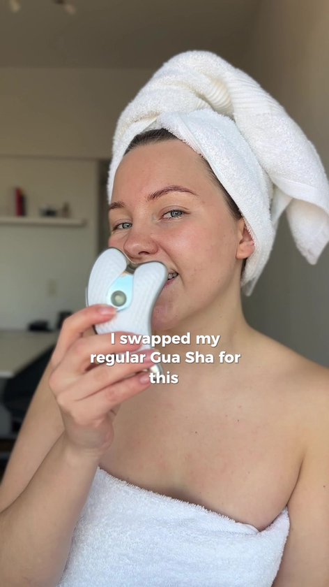 ErthSkin London - Vibrating Gua Sha Micro-current Massager - Roestvrij staal | bol ErthSkin London - Vibrating Gua Sha Micro-current Massager - Roestvrij staal | bol