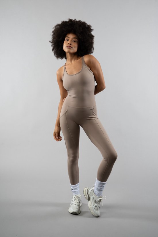 Unveil Active-Jumpsuit- Desert Taupe XL — afbeelding 2
