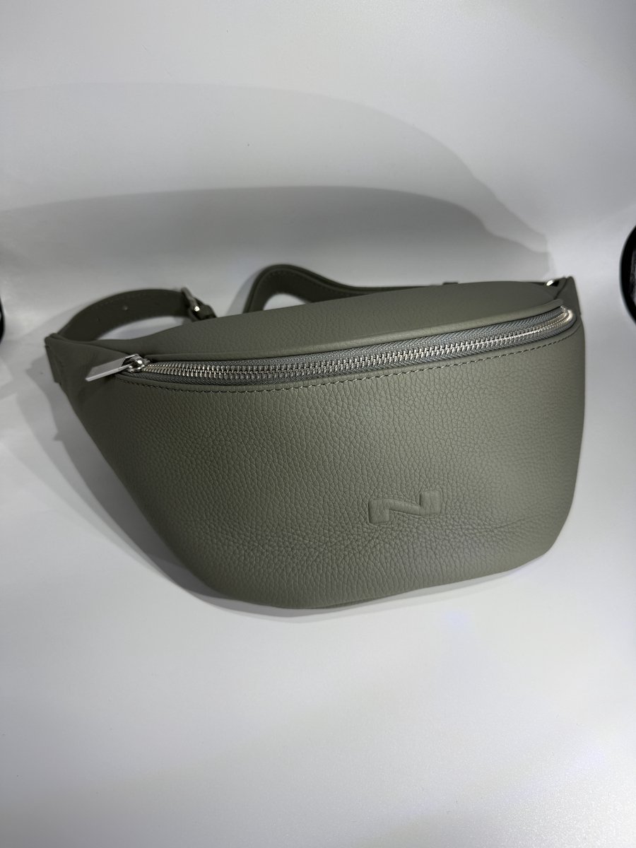 Nathan Baume Large Derby N261-1022 Ritsheup-/Bum Bag Bamboo