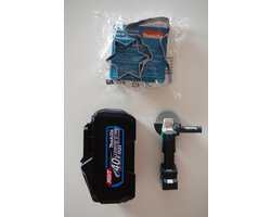 Makita set Opener als 40V accu, Haakse slijper koelkast magneet, Makita bakvorm koekjes ster en boormachine