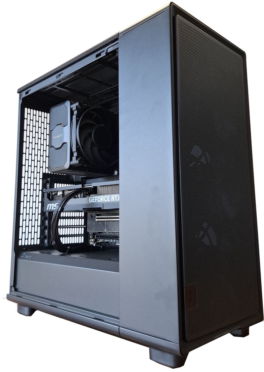 Xenith Extreme Epoch - Ryzen 9 9950X3D - GeForce RTX 5080 - 64 GB DDR5 - 2 TB Samsung ssd - Windows 11 Pro
