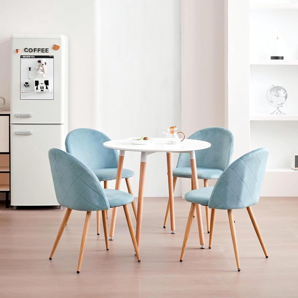 Eetkamerset Rond met 4 Fluwelen Stoelen - Groen/Wit - Compacte Eetkamertafel 80x80 cm